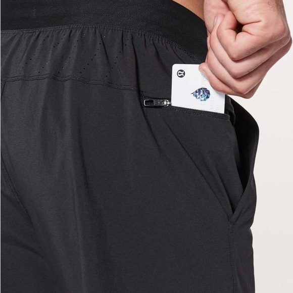 Lululemon - Picture 4 of 7